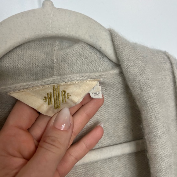 Soft Romantic Cream Curtain Cardigan - Picture 4 of 10